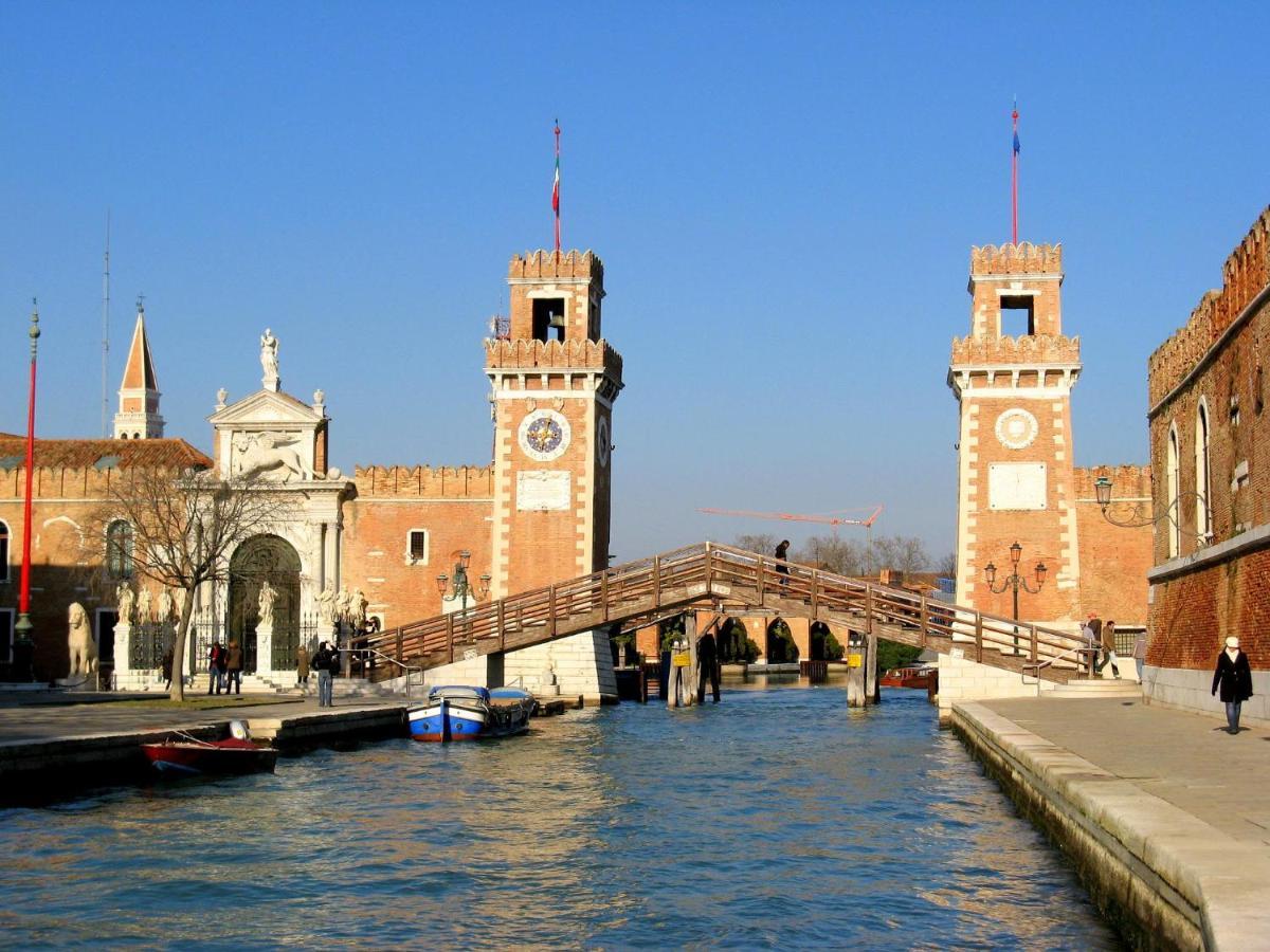 Residence Castello Venezia Exterior photo